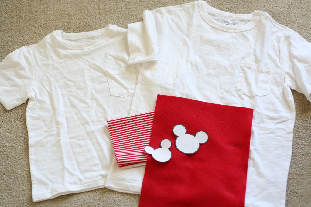 Minnie/Mickey Pocket Tees