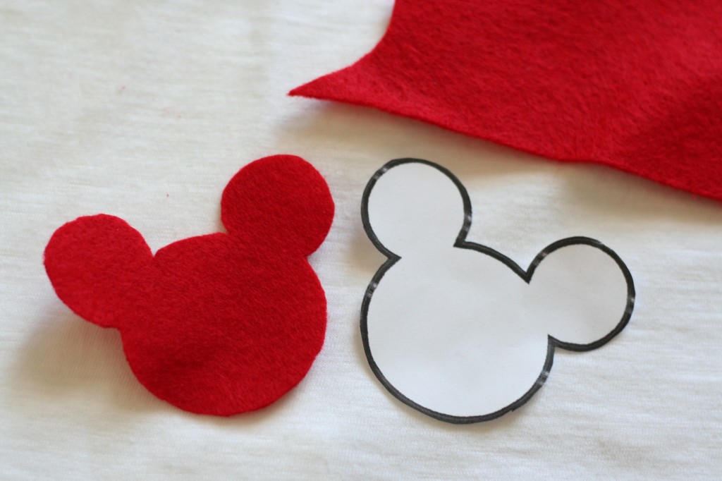 Minnie/Mickey Pocket Tees